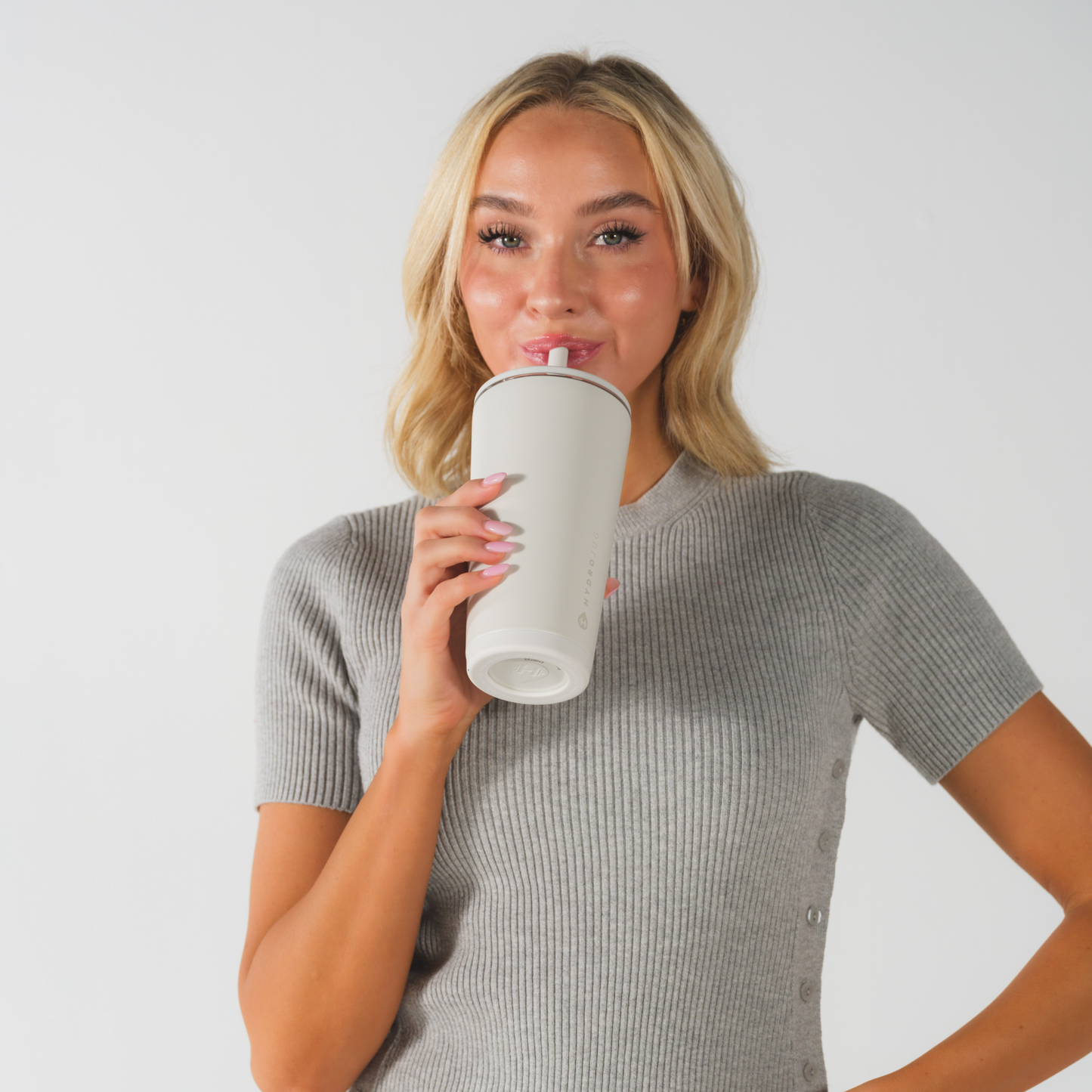 linen-m9 EverydayTumbler20oz.-Linen-WPI-1_1.png